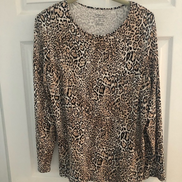 Chicos Leopard Animal Print size medium crew neck tunic pullover - Picture 6 of 9